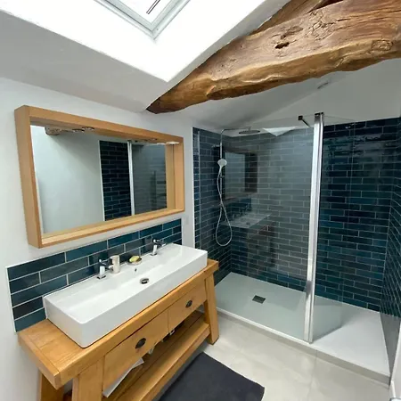 Grande Maison Familiale Avec Piscine, 14 A 17 Pers * Luçon