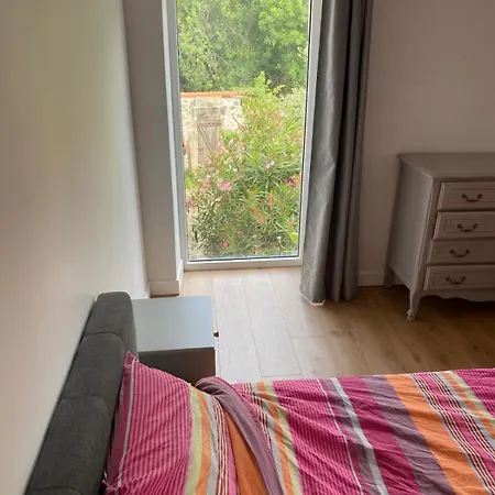 Grande Maison Familiale Avec Piscine, 14 A 17 Pers