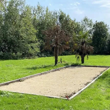 Grande Maison Familiale Avec Piscine, 14 A 17 Pers Prázdninový dům *