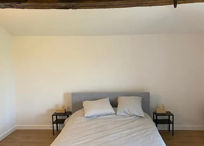 Grande Maison Familiale Avec Piscine, 14 à 17 Pers Casa de Férias